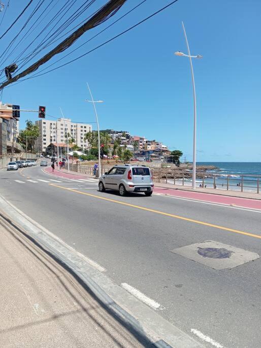 Ap Em Ondina Em Frente A